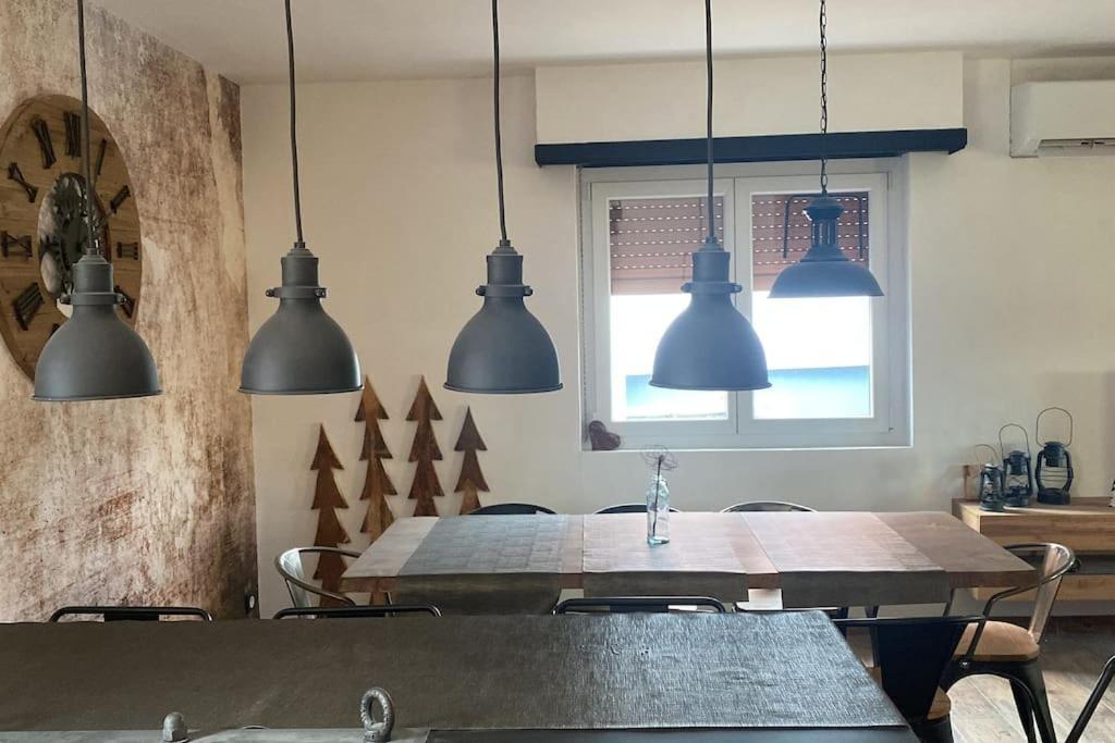 Als As De Coeur La Maison Aux Mille Et Un Coeurs Neuve-Eglise Extérieur photo